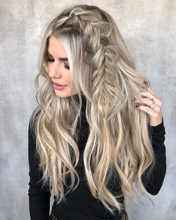 Perfect Haircuts for Long Blonde Hair